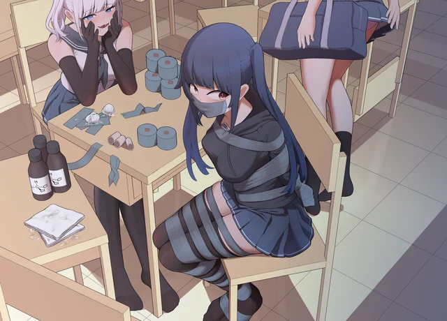 Bullied in class (みぞれ マグロ / Tuna) Bullied in class (みぞれ マグロ / Tuna)